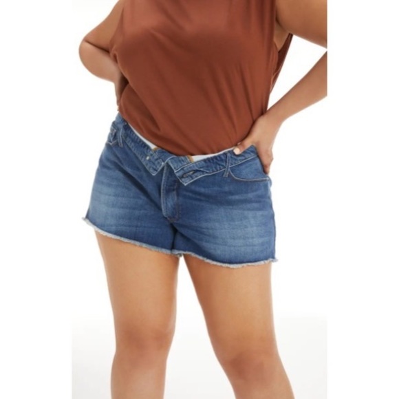 NWT Good American Fold Over Cut Off High Rise Denim Blue Shorts Plus Size 22 - Picture 1 of 7